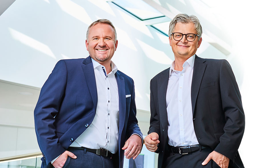 HAINZL - Management